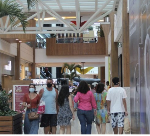  Presentes típicos do Dia dos Namorados estão 16,88% mais caros em Salvador, segundo Fecomércio-BA