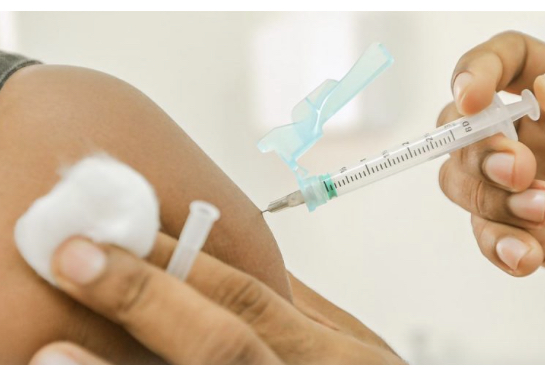  Vacinação contra Covid-19 segue em Salvador nesta sexta (19)