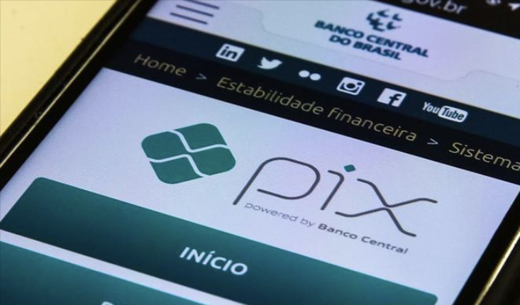  Pix bate recorde e supera 100 milhões de transações em um dia