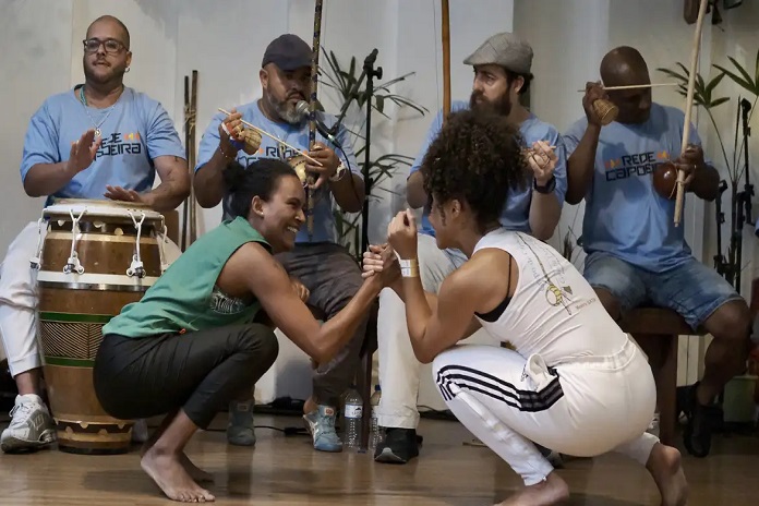  Evento discute em Salvador futuro da capoeira no Brasil e no mundo