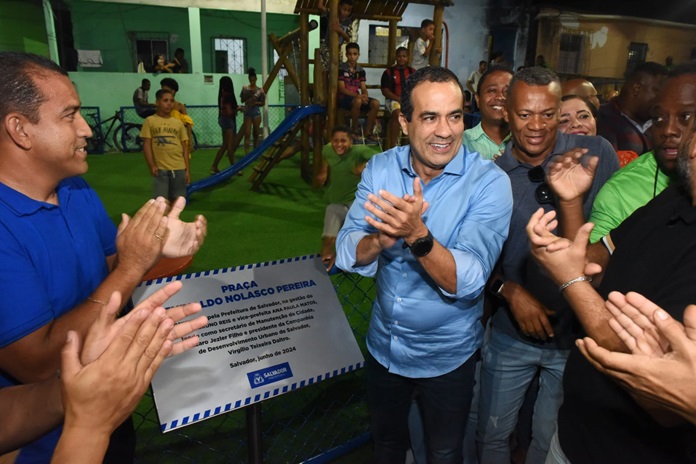  Prefeitura entrega praça no Saboeiro e alcança 518 equipamentos de lazer na cidade