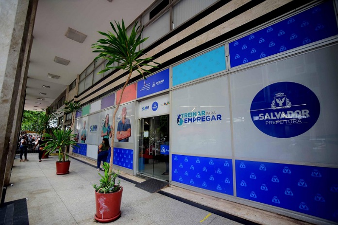  Salvador lidera geração de empregos no Nordeste em 2024 e é responsável por mais de um terço das novas vagas da Bahia
