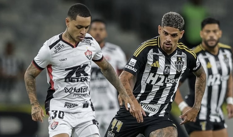  Vitória cede empate no fim e conquista seu primeiro ponto no Brasileirão