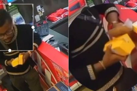  Homem é flagrado furtando celular em loja de Feira de Santana