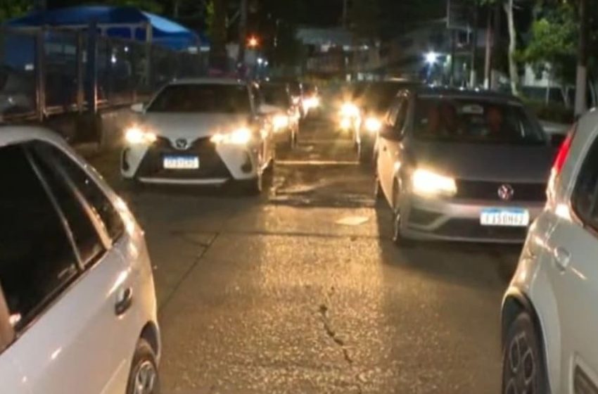  Feriadão da Páscoa: passageiros enfrentam fila de mais de 8 horas no ferry-boat de Bom Despacho para Salvador
