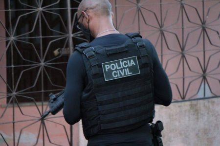 Cuidadora é presa suspeita de torturar idosa em Barreiras