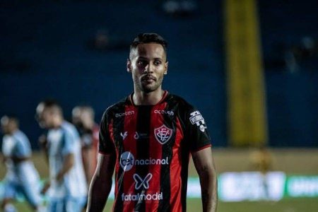  Ex-jogador do Vitória é preso com 187 kg de drogas em operação