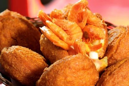  Festival de Acarajé distribui 10 mil bolinhos gratuitos neste domingo (10), no Centro Histórico