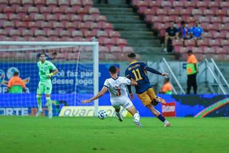  Bahia sofre, mas garante classificação na Copa do Brasil diante do Retrô