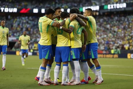  Seleção Brasileira cai no ranking da Fifa após derrota nas Eliminatórias
