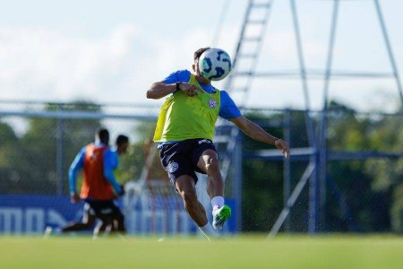 Recuperados, Erick e Ruan Pablo treinam e podem ficar à disposição para o Ba-Vi