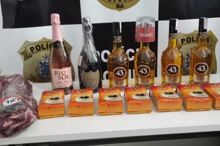  Funcionário é preso por furtar filé mignon, whisky e champanhe de empresa em Porto Seguro
