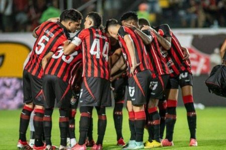  Vitória divulga boletim médico e confirma oito jogadores lesionados