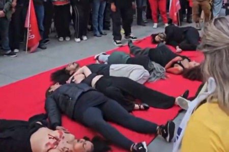  Manifestação em Porto Alegre contra megaoperação no Rio de Janeiro divide opiniões nas redes sociais