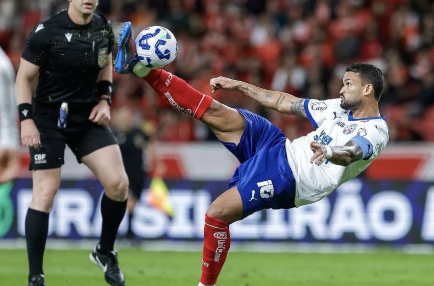  Nos acréscimos, Bahia empata e segue vivo na disputa pela Liberta