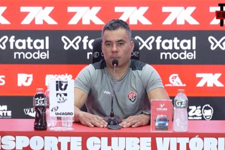  Jair Ventura exalta “energia contagiante” e vê Vitória forte na briga pela permanência