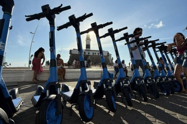  Patinetes elétricos de Salvador vão funcionar durante o Carnaval?