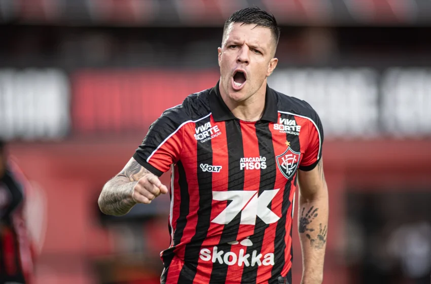  Vitória vence nos pênaltis e está final