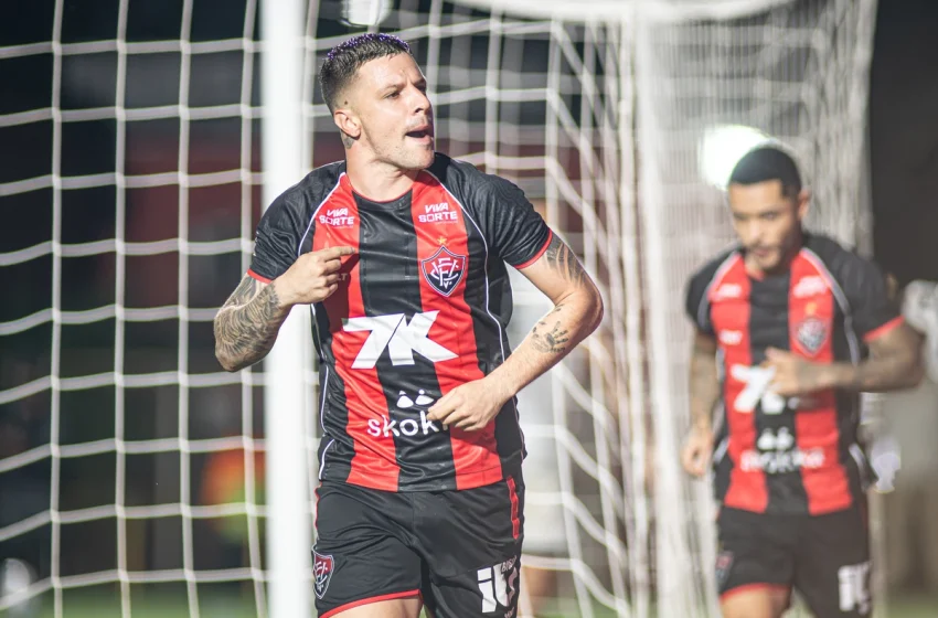  Vitória quebra tabu contra o Ceará e avança às semifinais da Copa do Nordeste