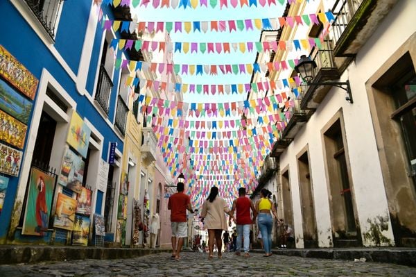  Véspera de São João: veja o que abre e fecha em Salvador e RMS nesta terça-feira (23)