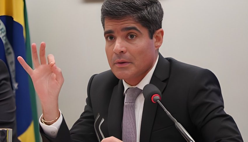  ACM Neto anuncia pacote para segurança caso seja eleito