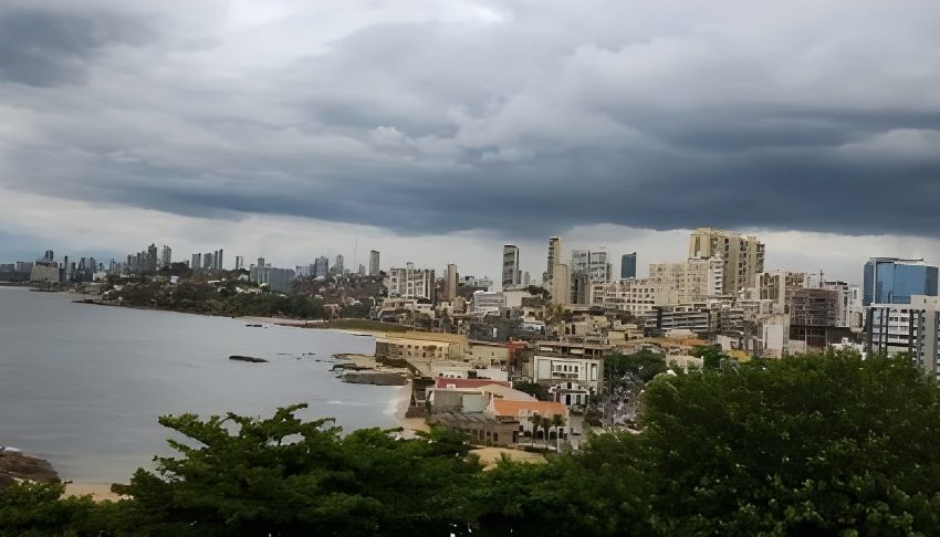  Inema emite alerta de chuvas e ventos intensos em áreas do litoral da Bahia